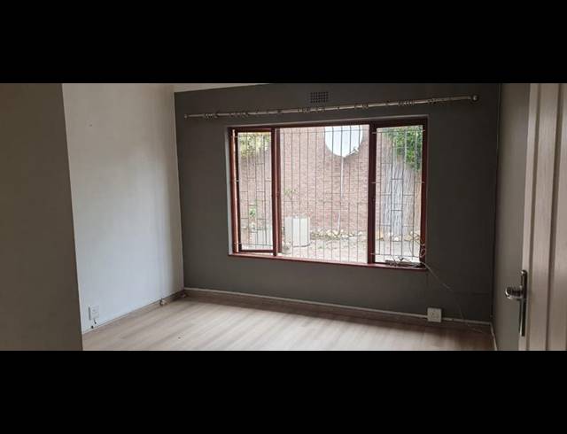 2 BEDROOM PROPERTY TO RENT IN TABLE VIEW